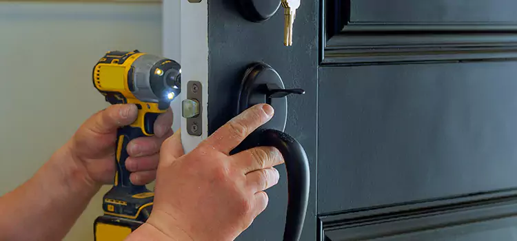 Locksmith Emergency Service Oak Bay
