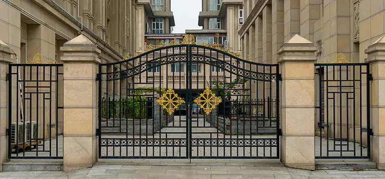 Comprehensive Iron Gate Maintenance Solutions in Oak Bay, BC